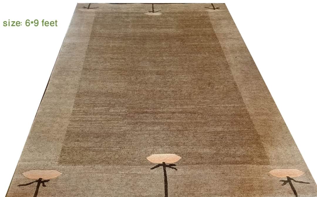Handmade Flower Rugs From Nepal