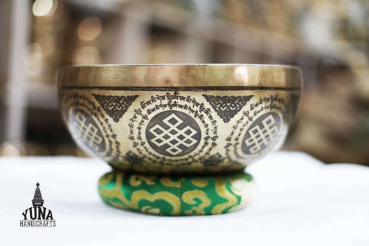 Endless Knot Himalayan Healing Bowls
