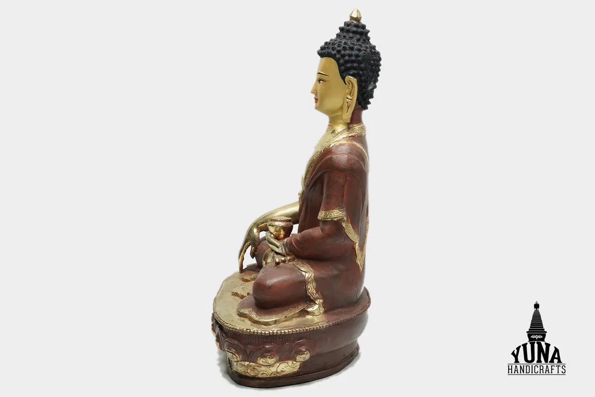 Shakyamuni Statues
