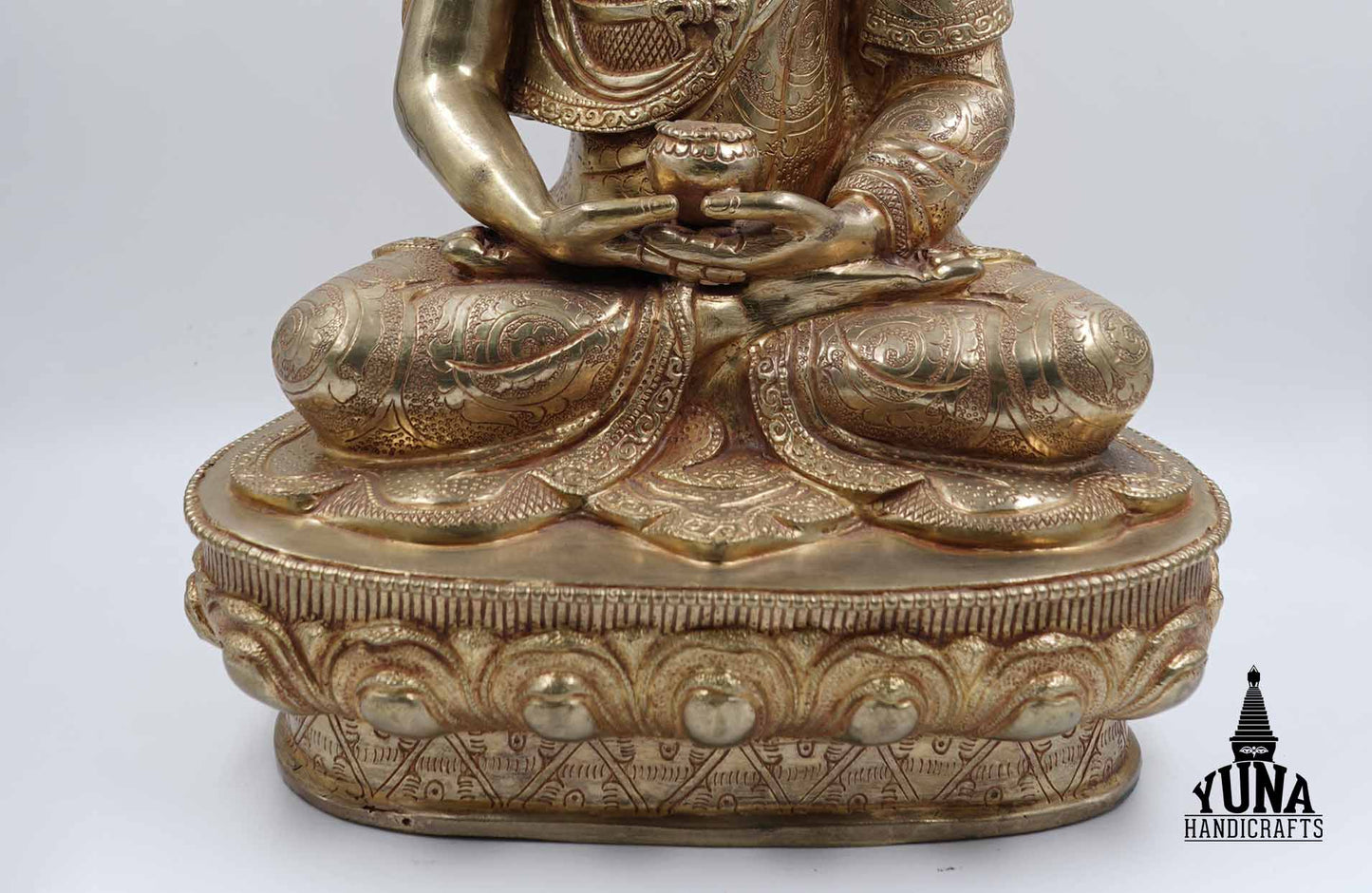 Buddha Amitabha Statue