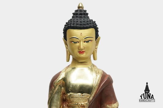 Shakyamuni Statues