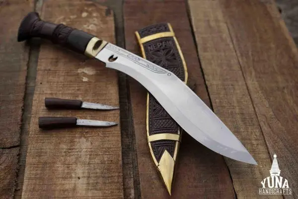 Chainpure Wooden Handle Kukri